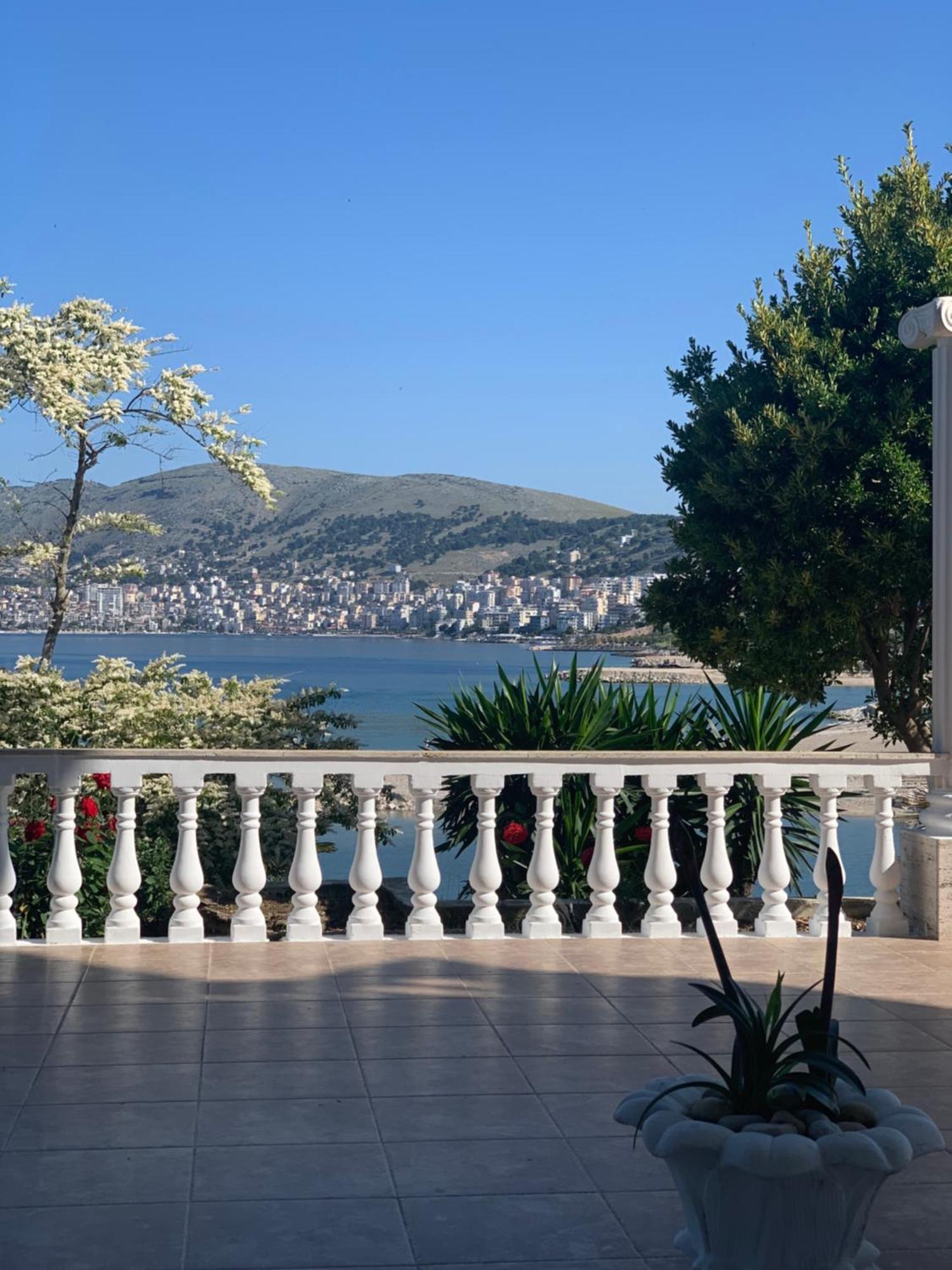 Hotel Dodona Sarande Bagian luar foto