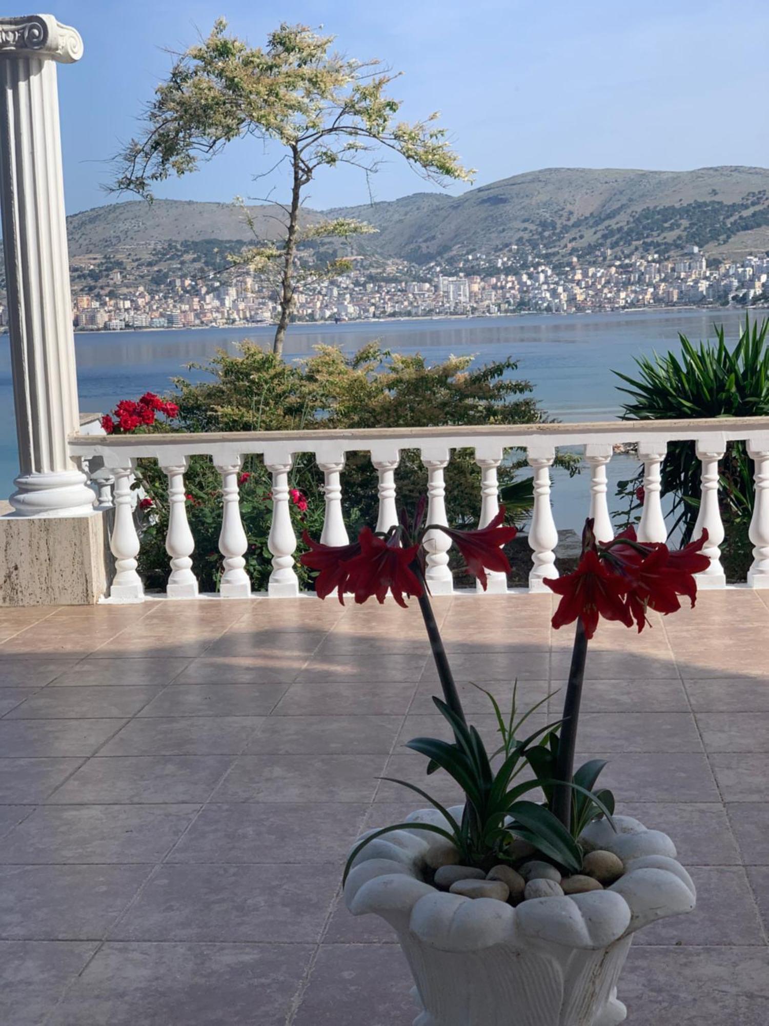Hotel Dodona Sarande Bagian luar foto