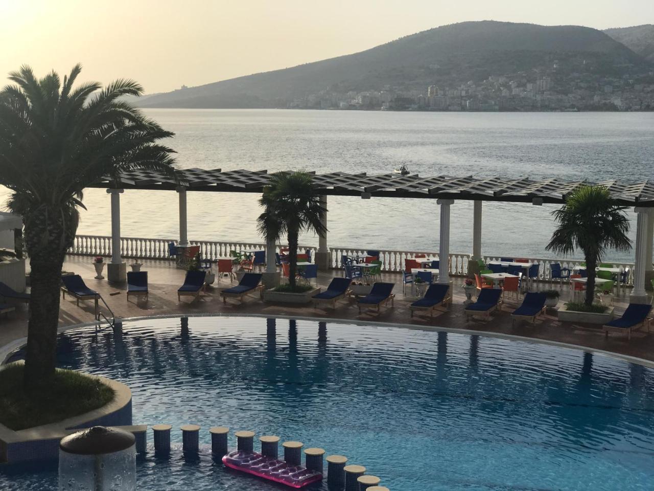 Hotel Dodona Sarande Bagian luar foto